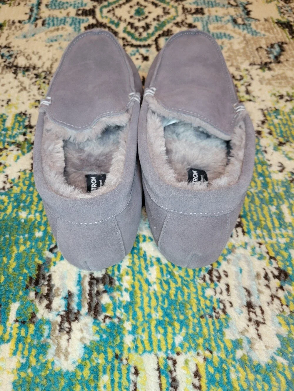 Nordstrom Wide Width Fuzzy Lined Grey Suede Moccasin Slippers, Size Mens M 9-10